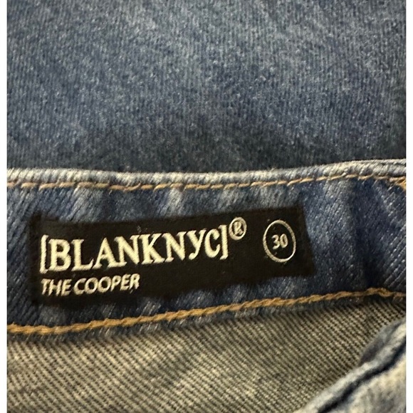 BLANKNYC cooper Long slim straight jeans 30 blue denim NWT Split High Waist - Picture 6 of 8